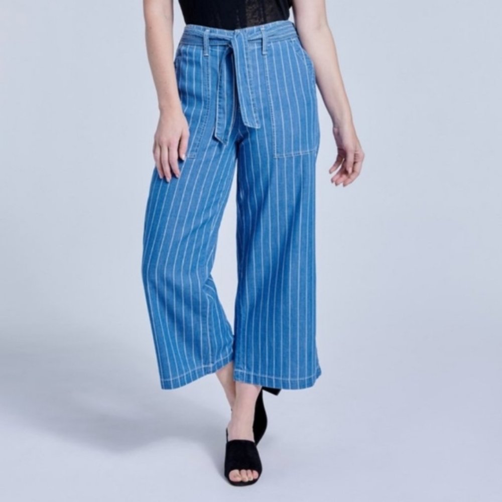 seven 7 striped, blue Chambray wide leg crop pants(744)